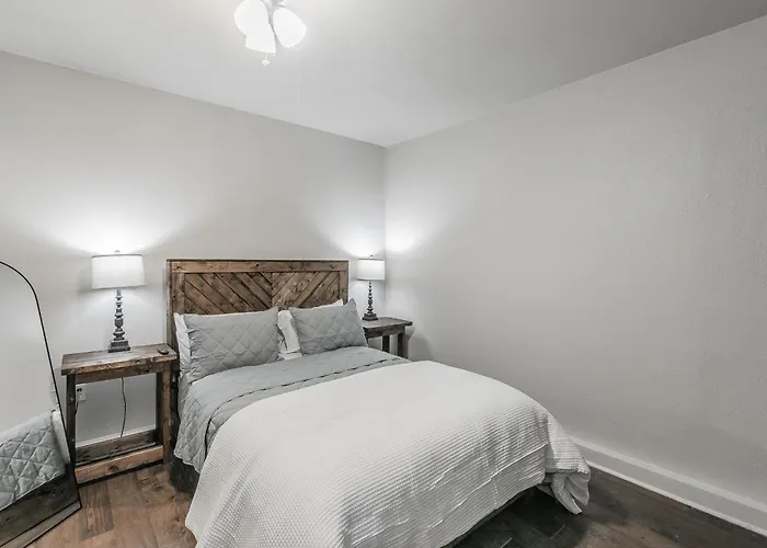 Ferienhaus Pet Friendly-close To Everything-will Rogers-tcu-magnolia-cultural District-sleeps 8 Fort Worth